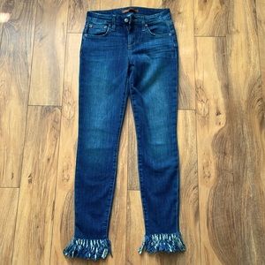 Joe’s Jeans NWOT mid rise skinny ankle fringe bottom jeans blue denim